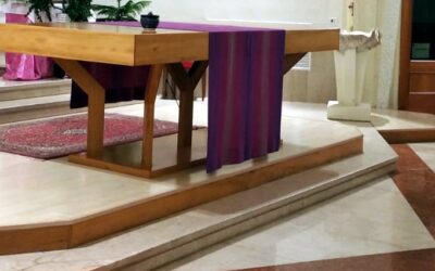 LA CHIESA IN PREGHIERA PER LE VITTIME DELLA PANDEMIA
